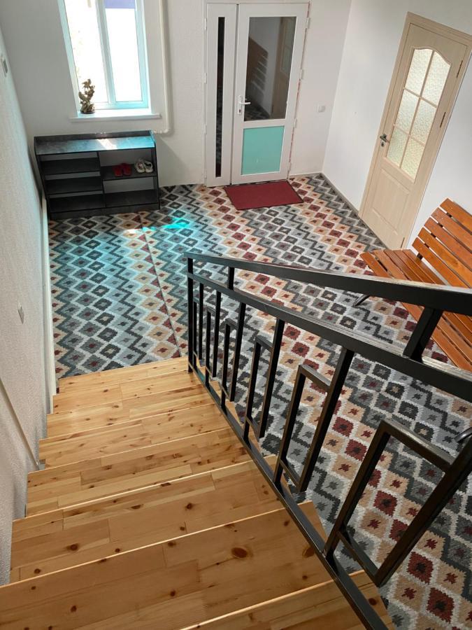Karakol-Guest Bed and Breakfast Εξωτερικό φωτογραφία